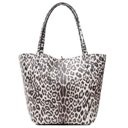 PARTNER: CREATION ref HWBL7455230-BHL Guess - 6